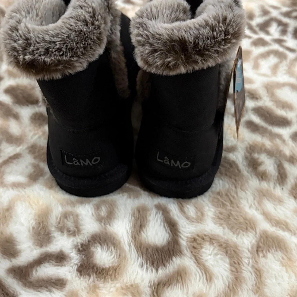 Lamp black vera style gray faux fur 7 in l boots